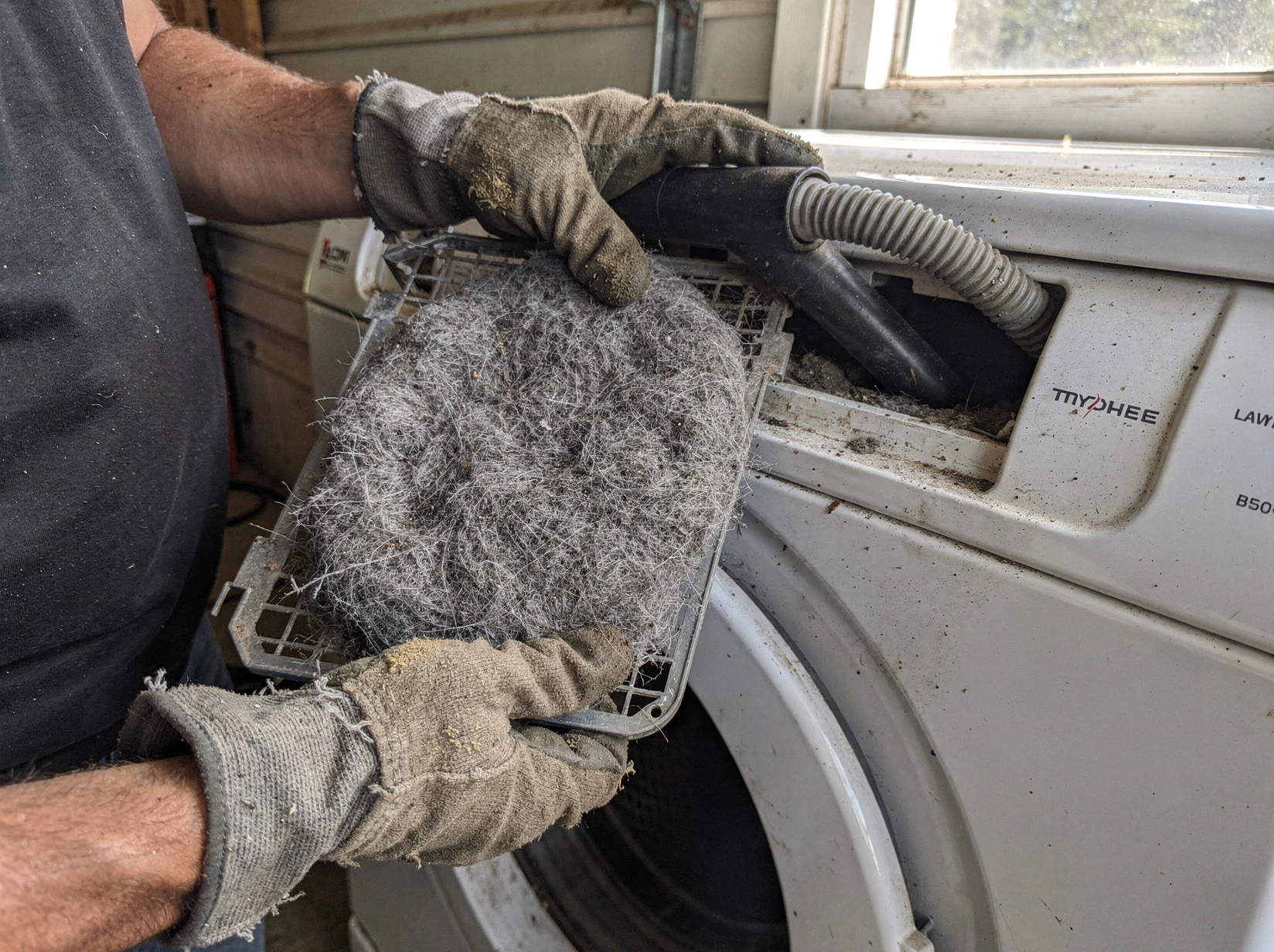 Cleaning Dryer Lint Trap service in Riverside, CA